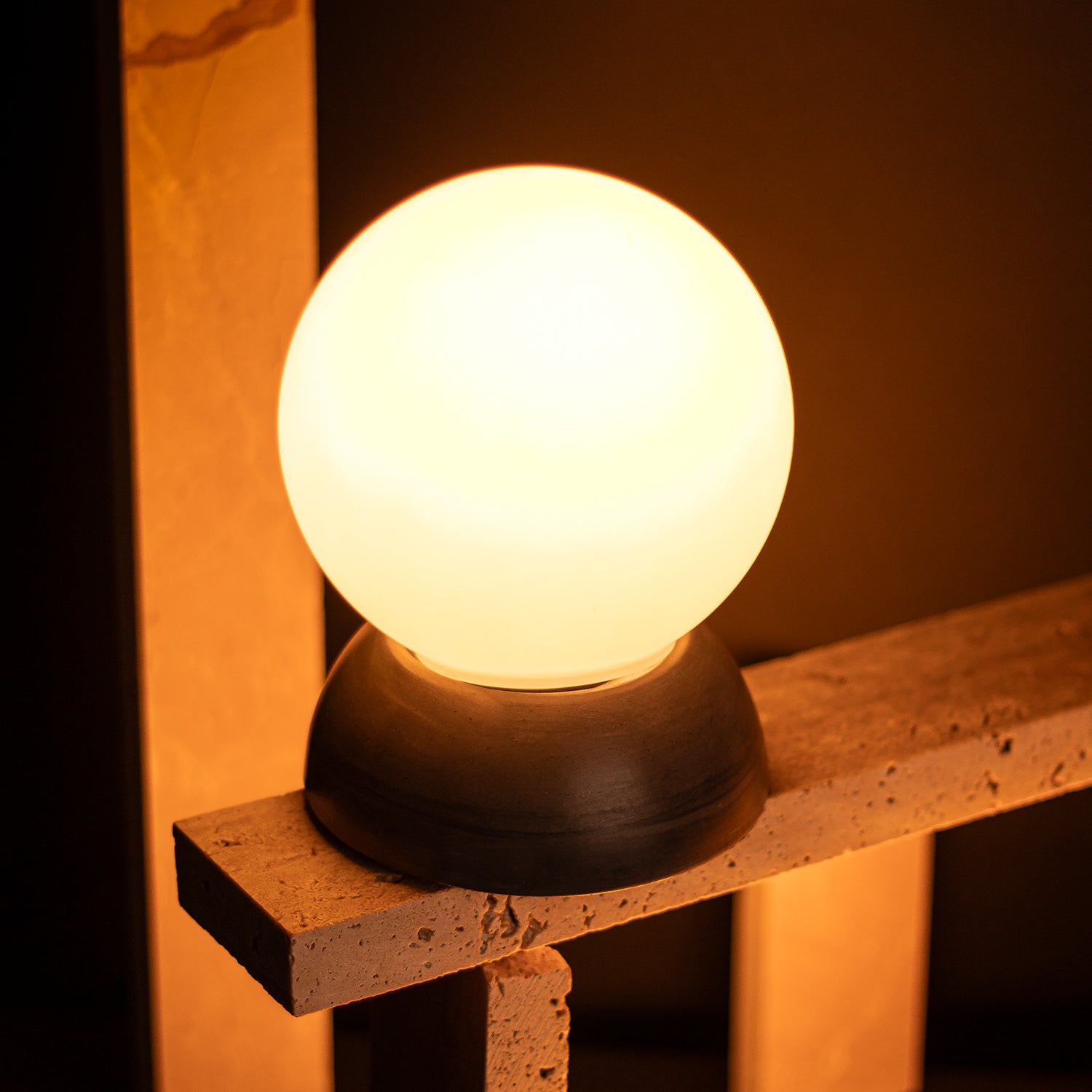 “LIA” Decorative Concrete Lamp – Wired