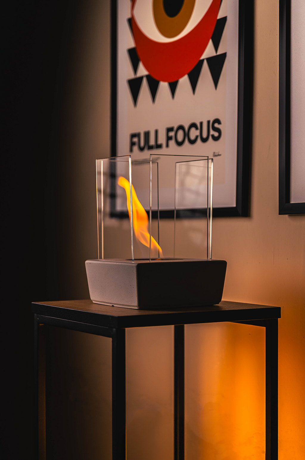 "V6" PURE-Fire Concrete Fireplace