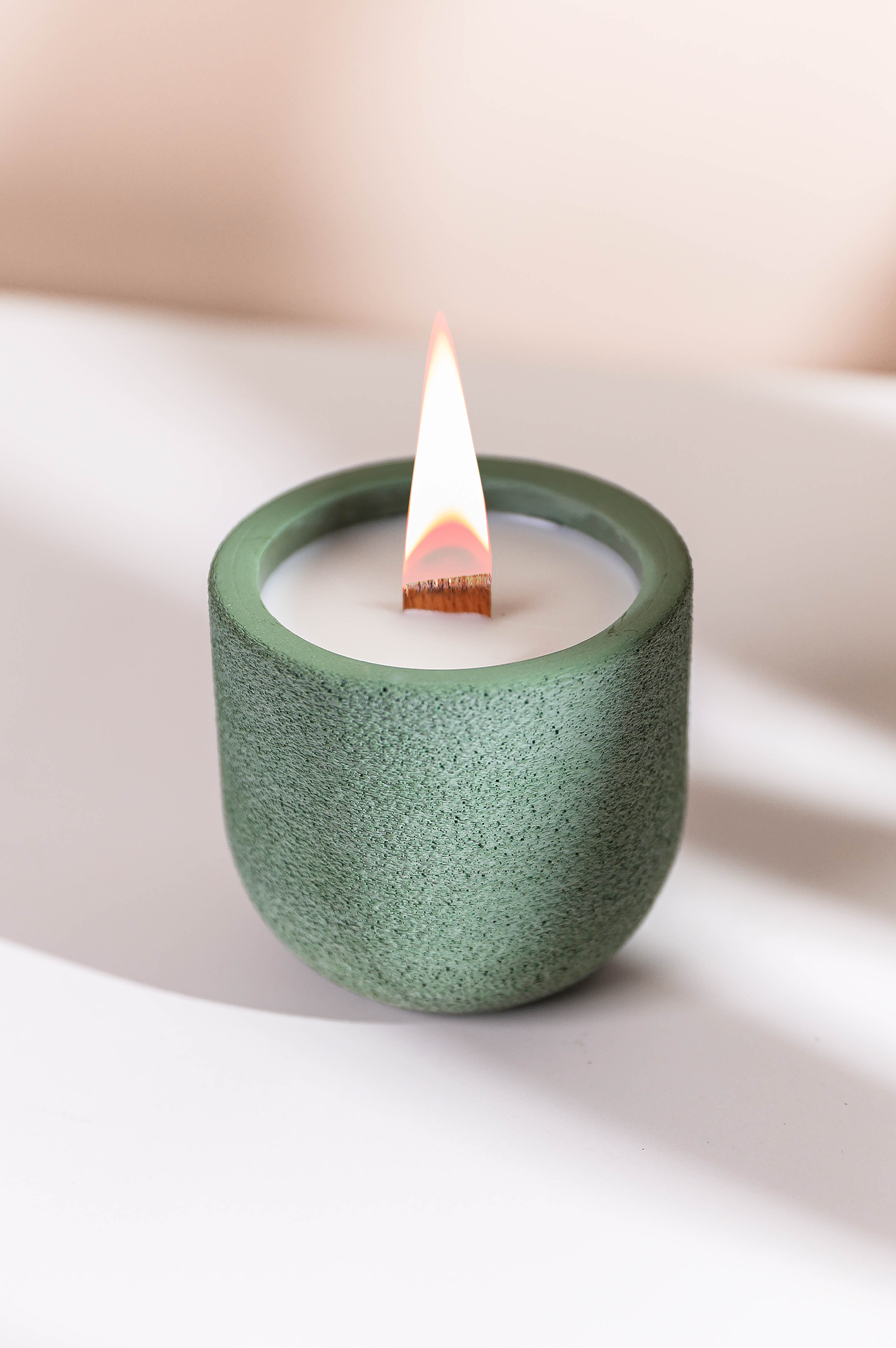 “CYLE” 100% Soy Wax Organic Concrete Candle & Planter